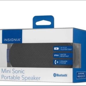 Insignia MiniSonic Bluetooth Wireless Speaker NIB